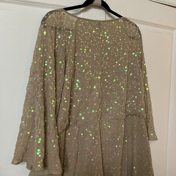 Brand New ASOS Curve beige Sequin Midi Wrap Dress, Size 22 - Picture 8 of 12